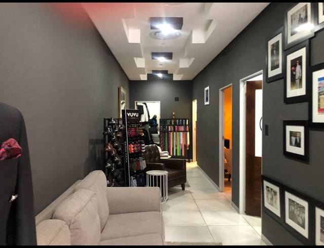 86M² OFFICE TO LET IN ROSEBANK